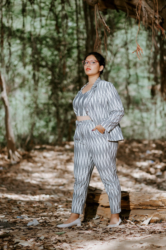 Snow Ikat Blazer Set ( 3 Piece )
