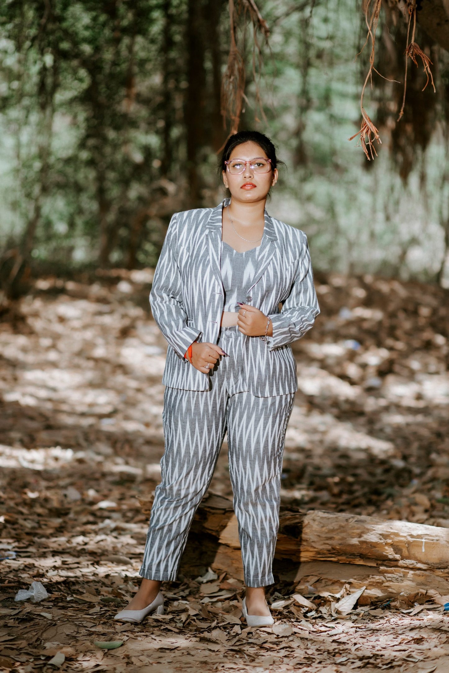 Snow Ikat Blazer Set ( 3 Piece )